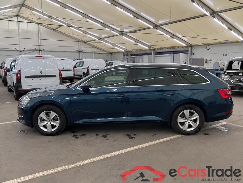 SKODA Superb Combi Superb Wagon Ultimate 1.5 TSI 110kW (150ch) DSG7 #3
