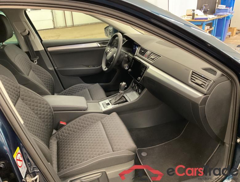 SKODA Superb Combi Superb Wagon Ultimate 1.5 TSI 110kW (150ch) DSG7 #5