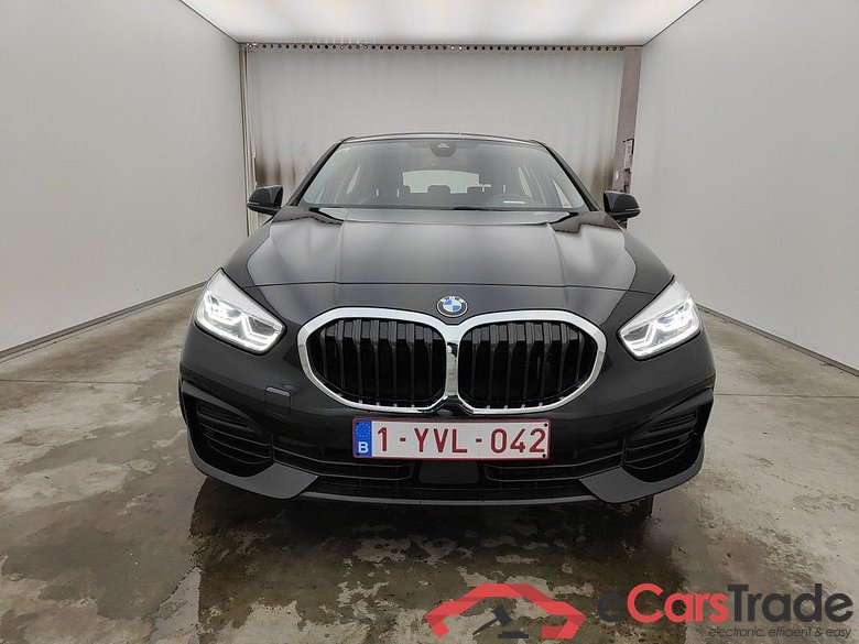 BMW 1 Reeks Hatch 116dA (85 kW) 5d #1