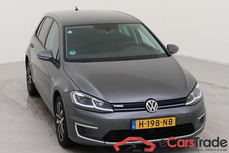 VOLKSWAGEN e-Golf  #4