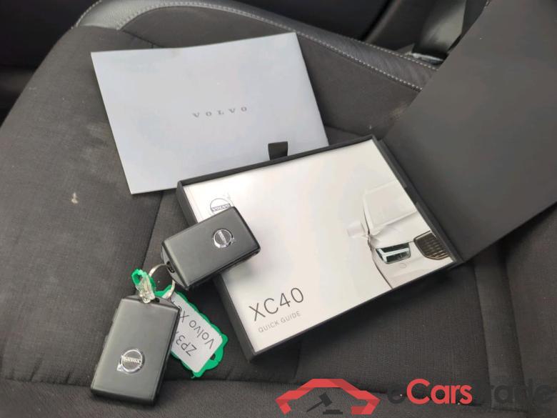 Volvo XC40 '17 Volvo XC40 T3 automaat Momentum Pro 5d #4