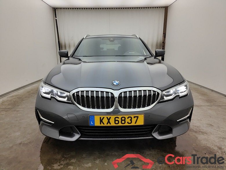 BMW 3 TOURING DIESEL - 2019 330 dXA 286 MHEV AdBlue 5d
