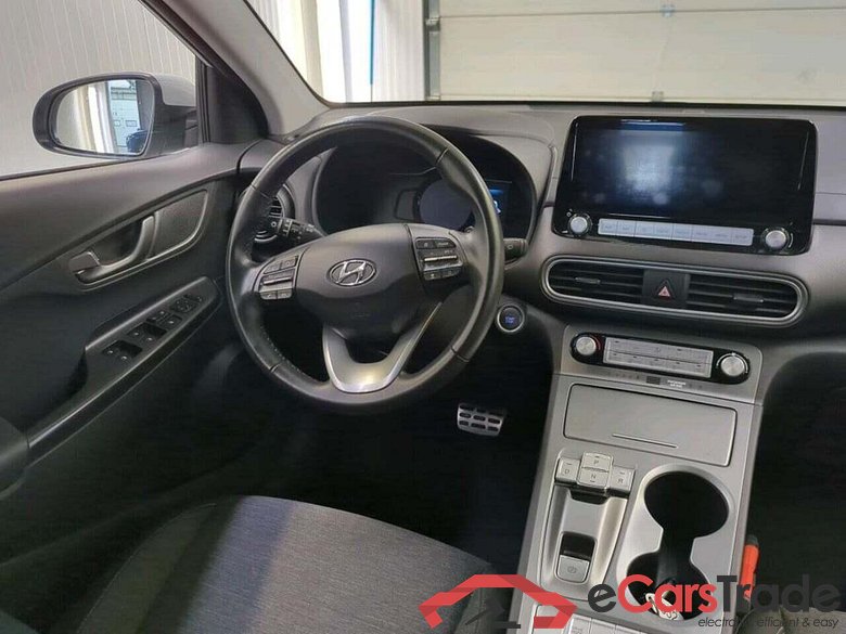 HYUNDAI Kona EV Comfort 64 kWh #3