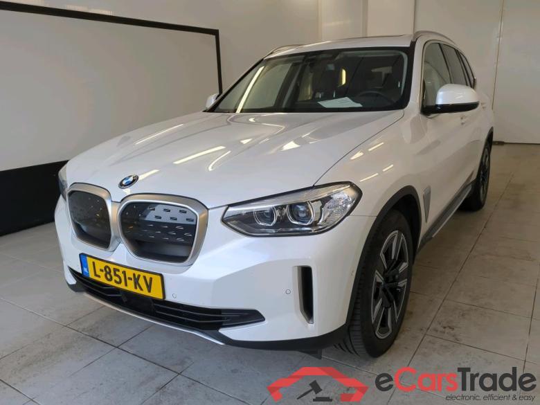 BMW iX3 Executive #1
