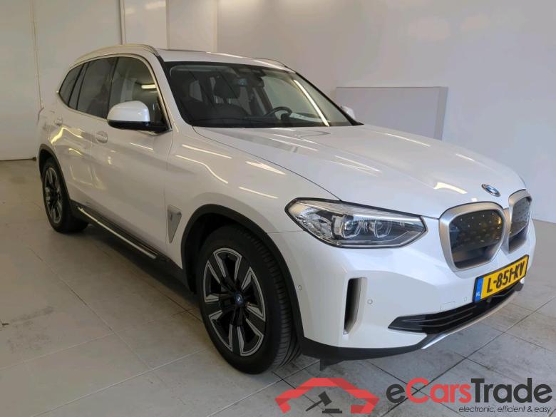 BMW iX3 Executive #2