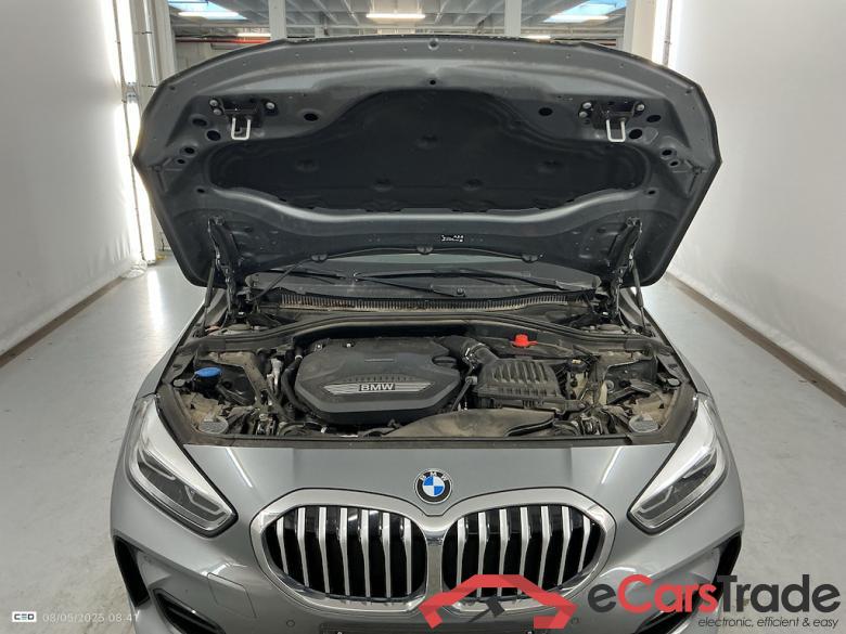 BMW 1-serie 1.5 116DA (85KW) Model M Sport Business  Sound System #6