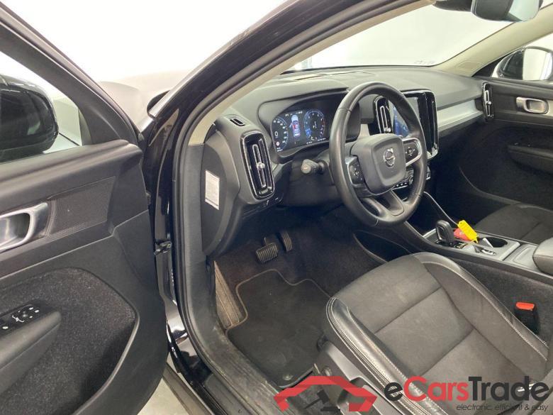 VOLVO XC40 1.5 t3 momentum pro 120kW geartronic aut #5