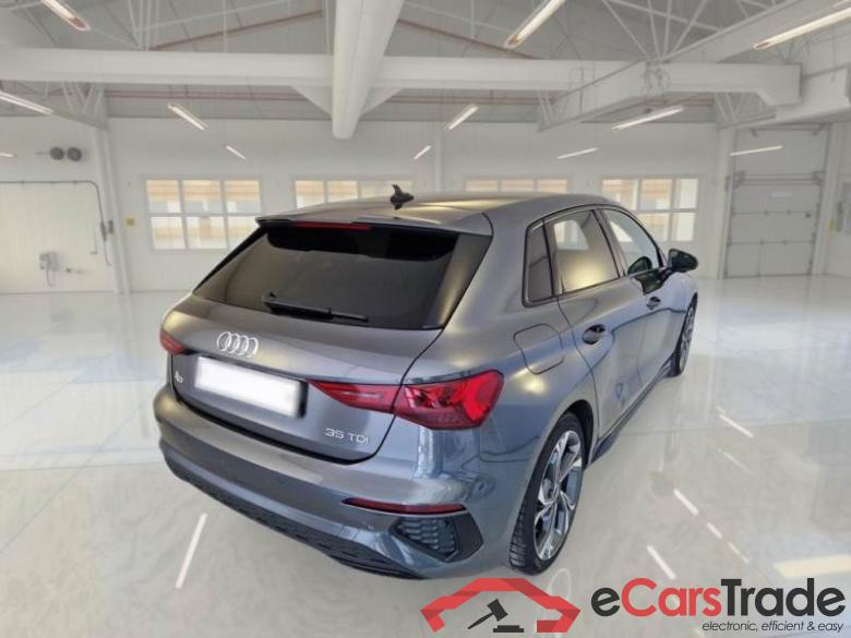 Audi 14 AUDI A3 / 2020 / 5P / BERLINA 35 TDI S TRONIC S LINE EDITION S.BACK #2