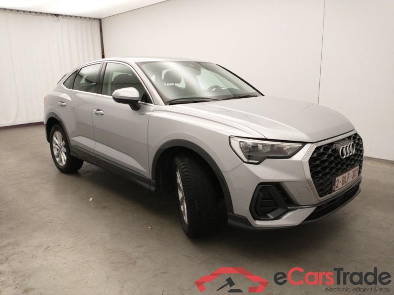 Audi Q3 Sportback 45 TFSI e S tronic 5d #2