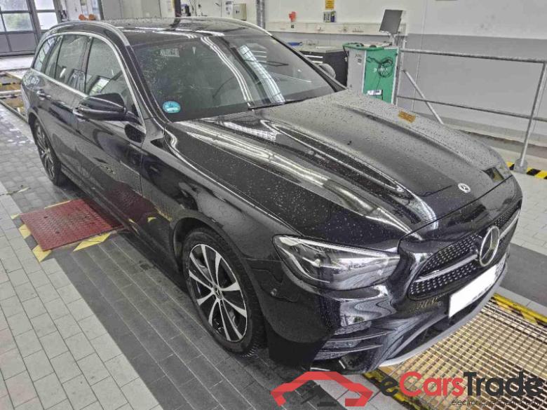 Mercedes-Benz E -Klasse T-Modell (BM 213)(06.2016->) DE - Kb5 E 300 e EU6d, T e AMG Line (EURO 6d), (Facelift) 2020 - 2023 #2