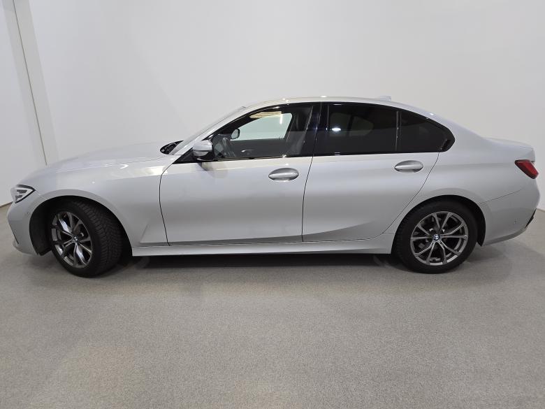 BMW 318d Sport-Line LED-Xenon LC-Pro Harman/Kardon Ambient Navi Sport-Leather KeylessGo Camera Klima PDC ... #2