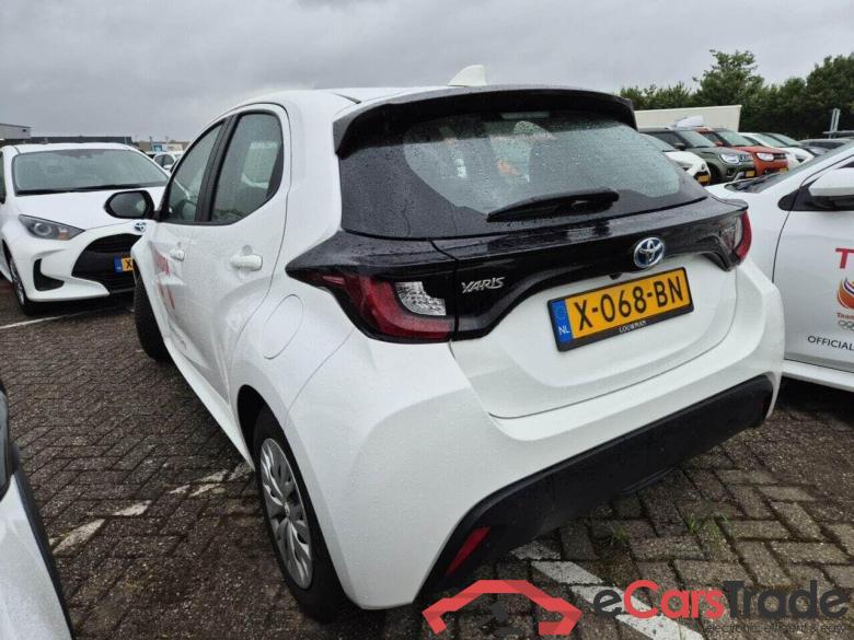 TOYOTA YARIS 1.5 Hybrid Active #3