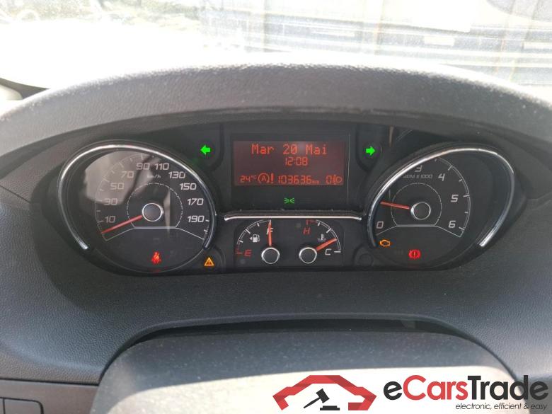 Fiat 3.5 L 2.3 Multijet 140 Pack Pro Nav FIAT Ducato SC 2014 2P Châssis cabine 3.5 L 2.3 Multijet 140 Pack Pro Nav #6