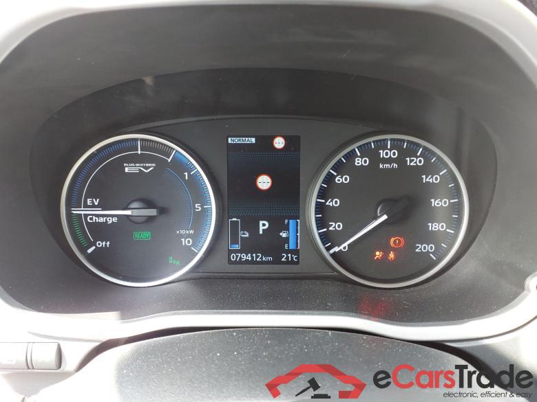 MITSUBISHI Eclipse Kaiteki 2.4 PHEV 180CV Cross #4