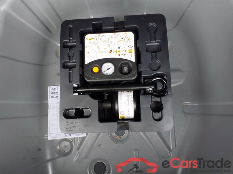 RENAULT Captur 1.3 TCe 103KW 140CV Techno #6