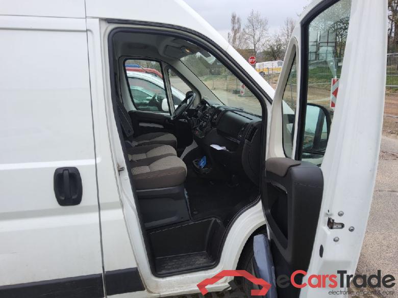 Peugeot _Boxer ´06 Boxer Kasten Hochraum 335 L2H2 Premium BlueHDi 140 Stop&Start HDi 103KW MT6 E6dT #4