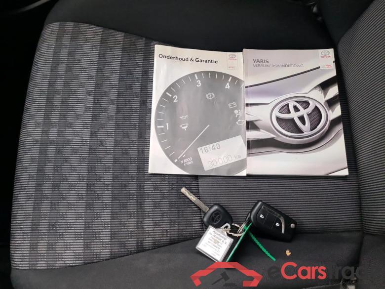 Toyota Yaris 5d 14-20 Toyota Yaris 1.0 VVT-i Aspiration 5d #4