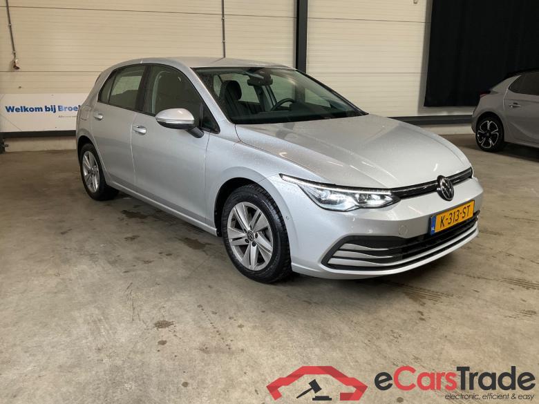 VOLKSWAGEN GOLF 1.0 eTSI Life Bns #2