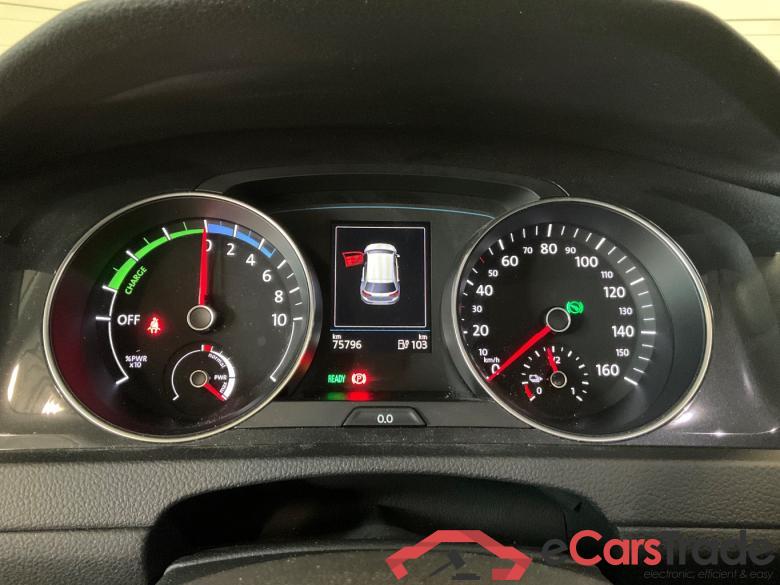 VOLKSWAGEN e-Golf E-DITION #6