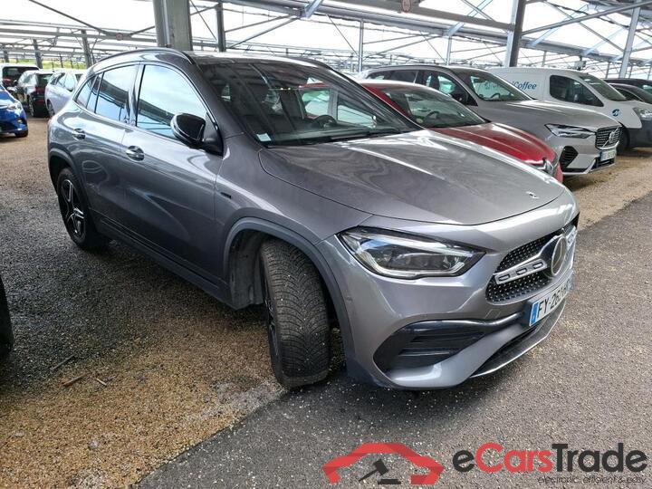 Mercedes GLA 250e Hybrid 218Hp AMG Night Aut. Pano Widescreen LED-Multibeam Navi Ambient 1/2 Sport-Leather-Alcantara KeylessGo Camera Klima PDC ... #2