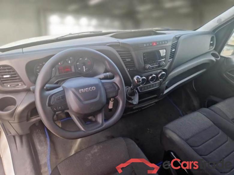 Iveco 183 IVECO DAILY / 2021 / 4P / FURGONE 35C18H V 3520L H3 QUAD-TOR RG #3