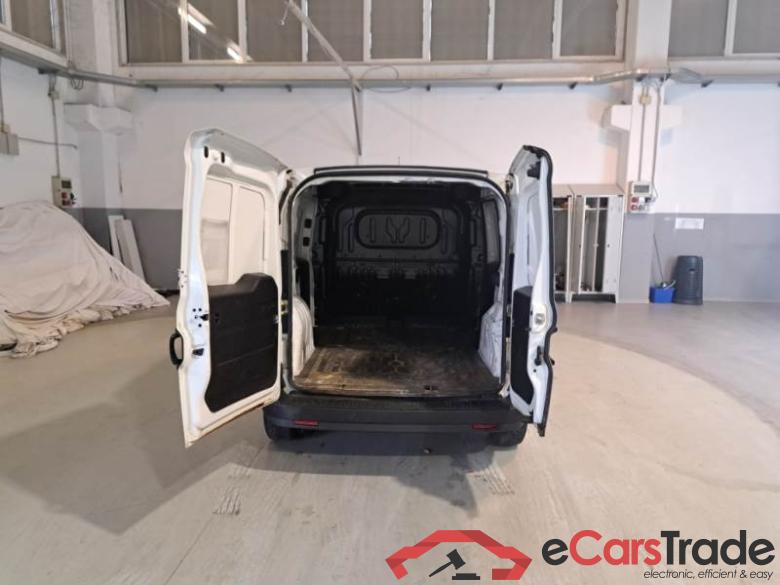 Fiat 27 FIAT DOBLÒ CARGO / 2014 / 4P / VETT. FURGONATA 1.3 MULTIJET 16V 95CV SX EURO 6 #5