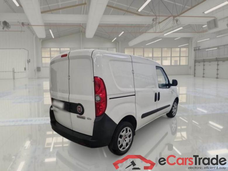 Fiat 46 FIAT DOBLÒ CARGO / 2014 / 4P / VETT. FURGONATA CH1 LOUNGE 1.6 MJET 120CV E6D SeS #2