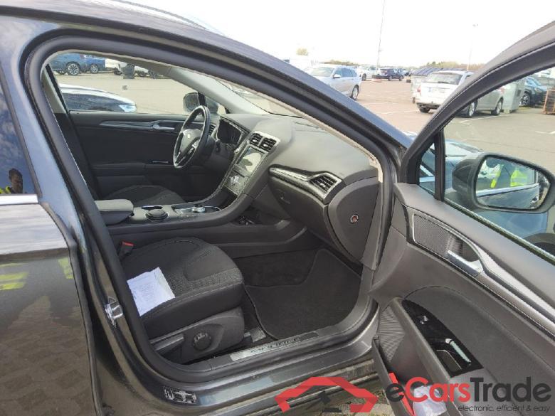 Ford Mondeo Wagon ´14 FORD Mondeo Turnier 2.0 EcoBlue Aut. Titanium 5d 110kW #4