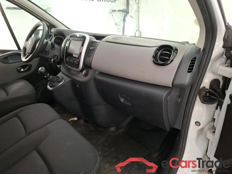 Renault FG GCFL1H1 1200 dCi95 Stop&Start E6 RENAULT Trafic VU 4p Fourgon FG GCFL1H1 1200 dCi95 Stop&Start E6 #5