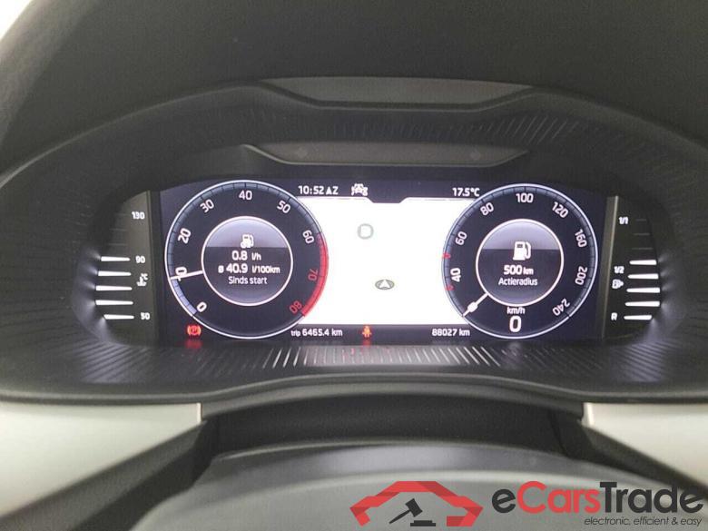 SKODA Kamiq 1.0 TSI Sport Business #4