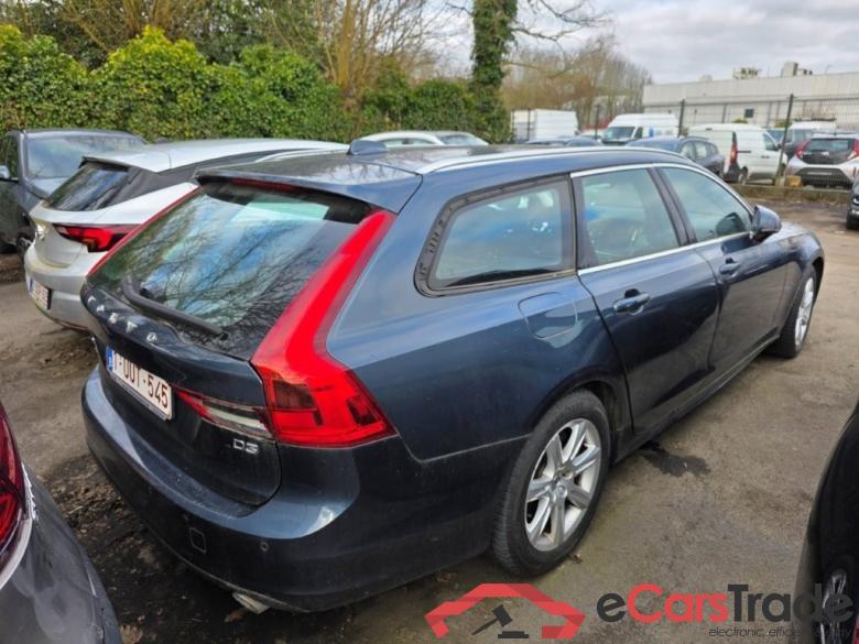 Volvo V90 D3 Geartronic Momentum 5d !! damaged car !! #5
