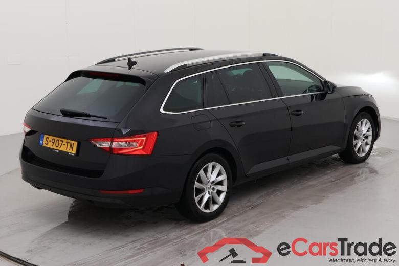 SKODA Superb Combi 110 kW #6