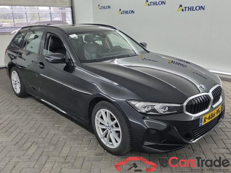 BMW 3-serie Touring 318iA 5D 115kW #2