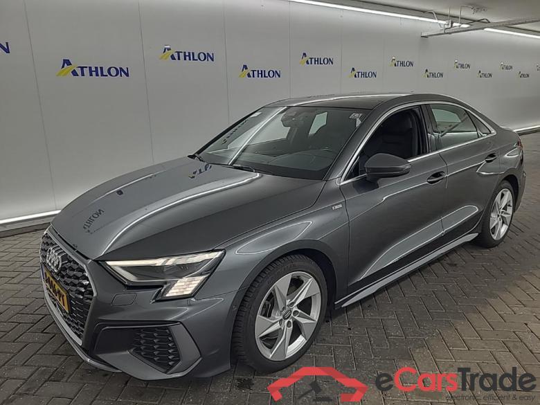 AUDI A3 Limousine 35 TFSI S tronic S edition 4D 110kW #1