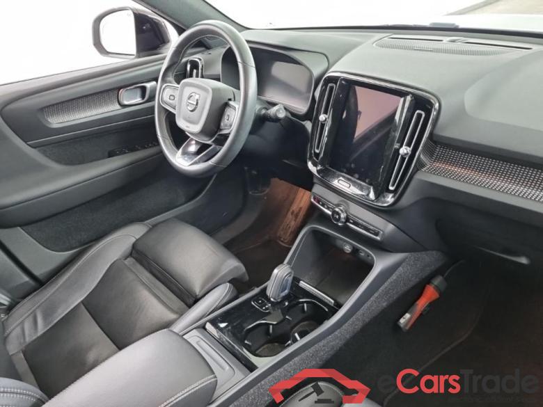 VOLVO XC40 Recharge P8 AWD R-Design 5D 300kW #6