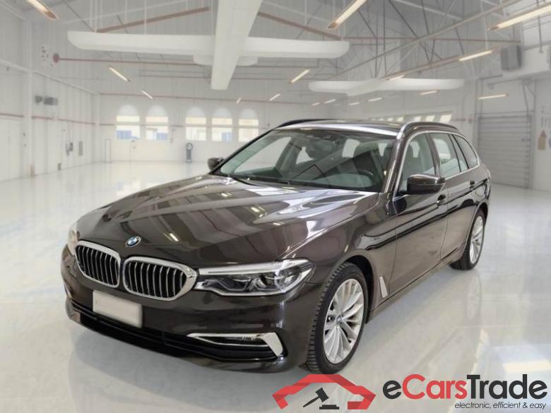 BMW 90 BMW SERIE 5 / 2016 / 5P / STATION WAGON 530D XDRIVE LUXURY AUTO TOURING #1