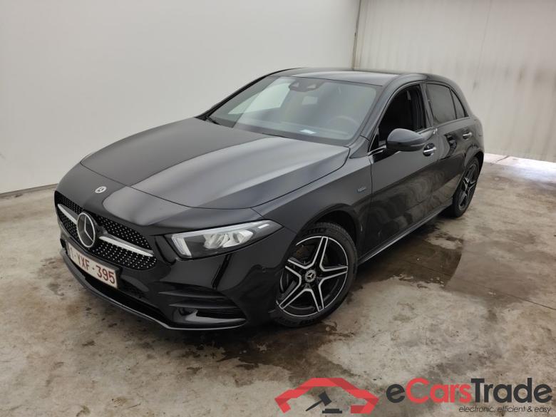 Mercedes-Benz A-Klasse A 250 e 5d #3