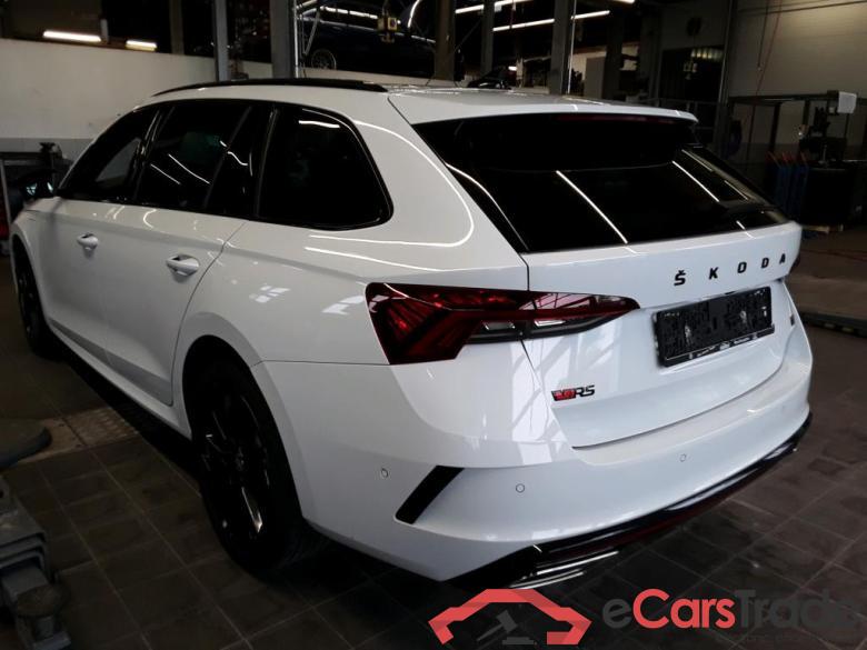 Skoda RS iV Octavia Combi #3