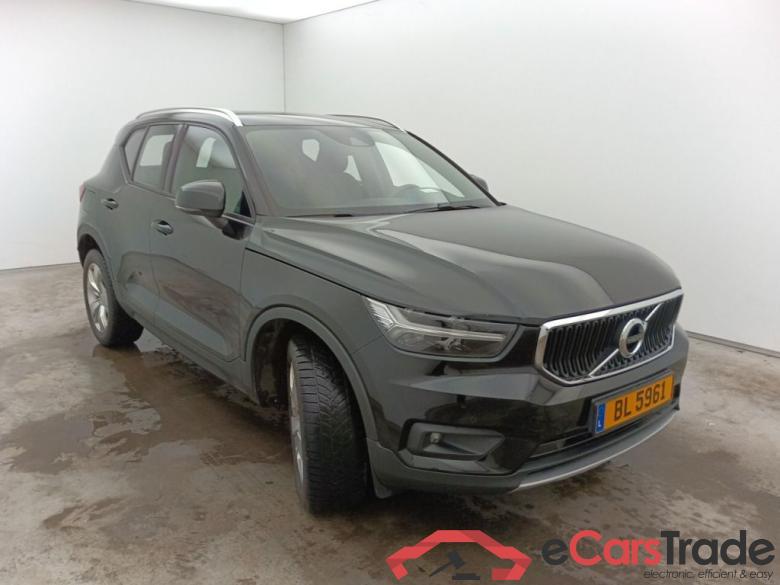 VOLVO XC40 1.5 T2 129 Momentum Pro Geartronic 5d #2