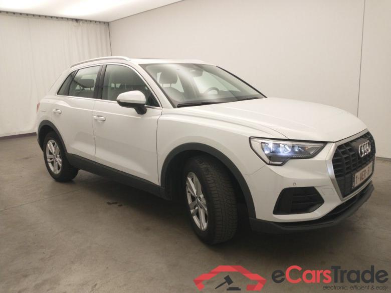 Audi Q3 35 TDI S Tronic Business Edition 5d #2