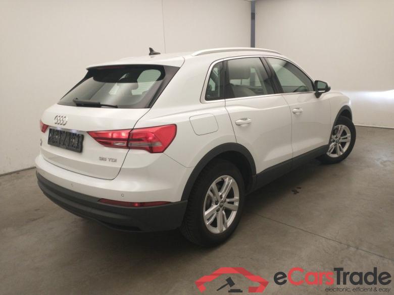 Audi Q3 35 TDI S Tronic Business Edition 5d #5