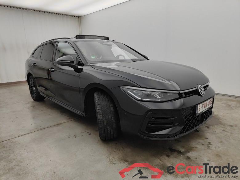 Volkswagen Passat Variant 1.5 TSI eHybrid 110kW DSG R-Line Bus P 5d #2