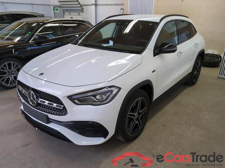 Mercedes GLA ´20 GLA -Klasse GLA 250 e (247.786)AMG 1.3 AMG Line 160KW AT8 E6d #1