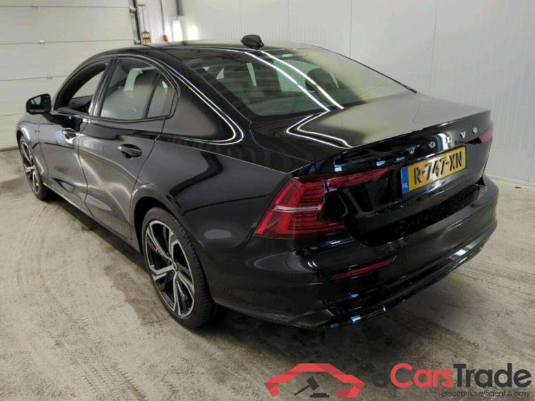 VOLVO S60 2.0 B3 Plus Dark #6