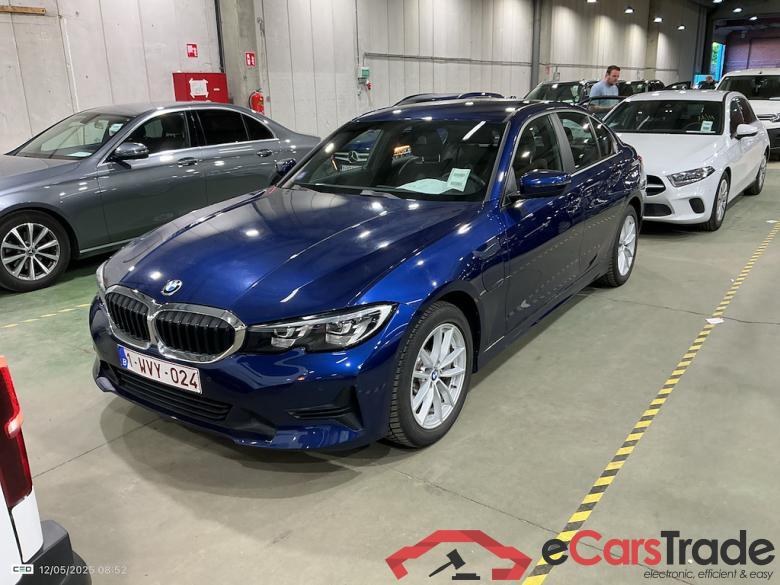 BMW 3-serie 2.0 330E (135KW) BERLINE #1