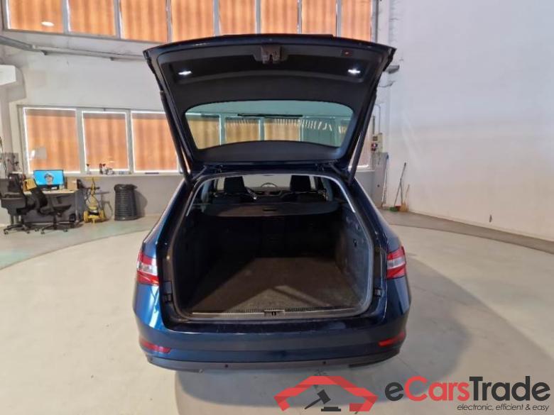 Skoda 23 SKODA SUPERB WAGON / 2019 / 5P / STATION WAGON 1.4 TSI PLUG-IN HYBRYD EXECUTIVE DSG #5