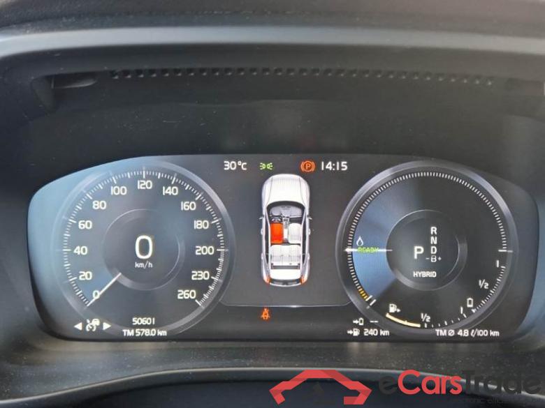 Volvo 223 VOLVO XC40 / 2017 / 5P / SUV T5 PLUG-IN HYBRID AUTO RECHARGE R-DESIGN #4