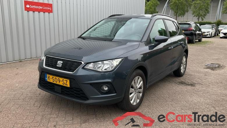 SEAT Arona 1.0tsi style business intense 70kW #1