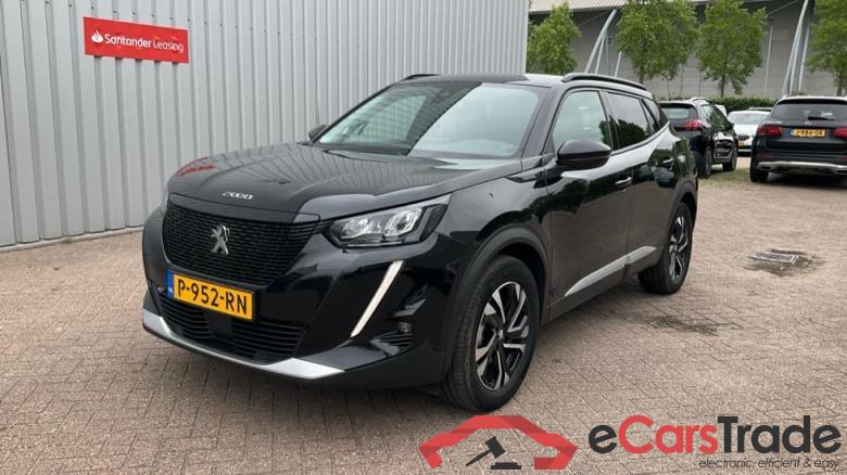 PEUGEOT e-2008 50kWh ev 3 fase allure pack 100kW aut #1