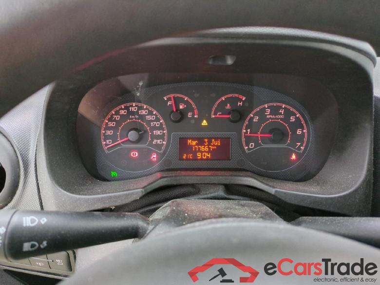 Fiat 1.3 Multijet 80 class II Pack Pro Nav FIAT Fiorino VU 4p Fourgonnette 1.3 Multijet 80 class II Pack Pro Nav #6